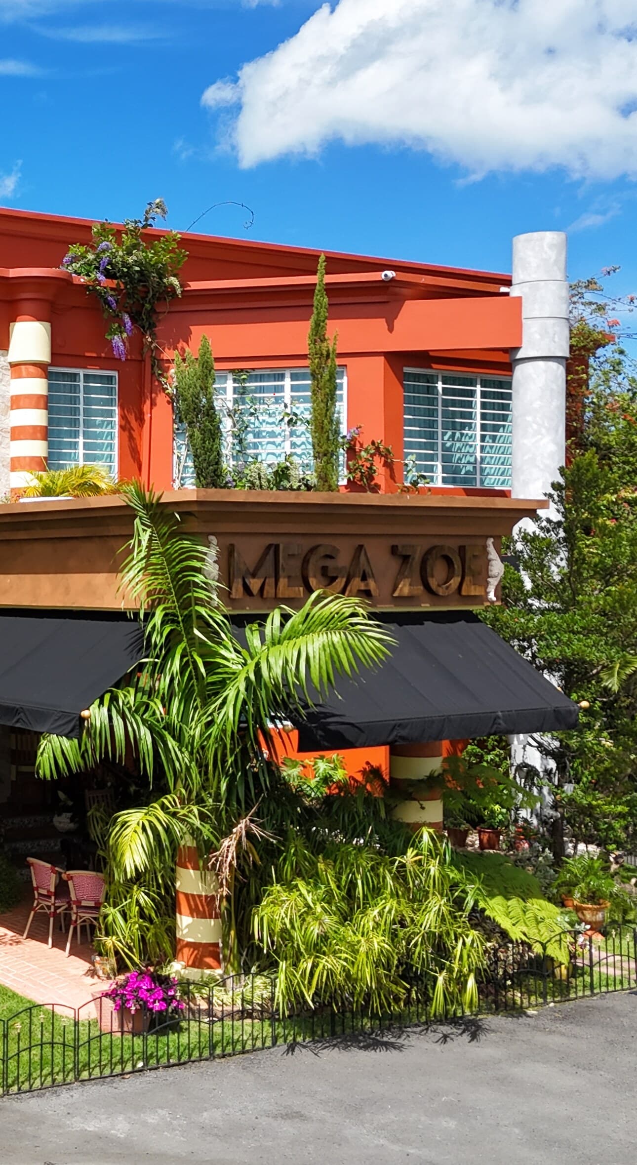 Rótulo MEGA ZOE de la Iglesia Cristiana